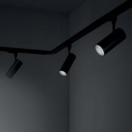 SInska rasveta sa topovima